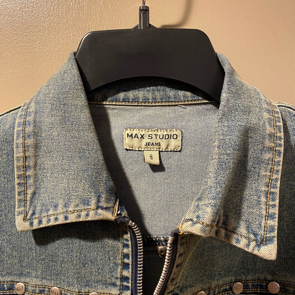 Max Studio Jean Jacket! - Picture 2 of 4